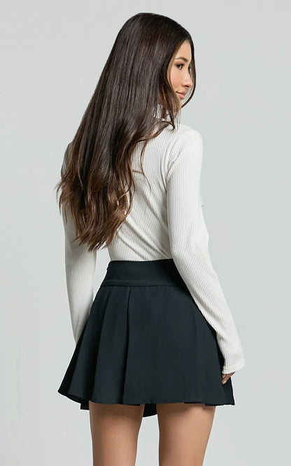 Charla Skort - Pleated Mini Skort in Black