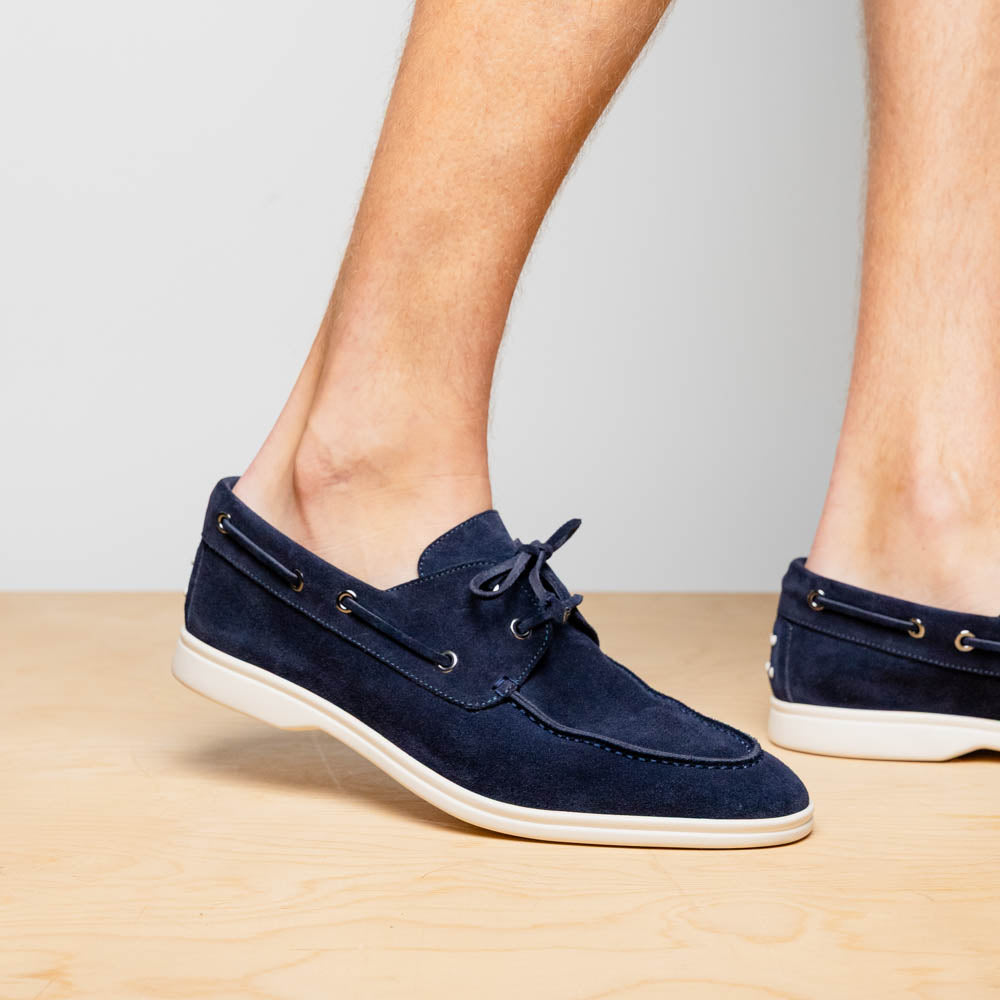 16-675-NVY VENICE Italian Sueded Goatskin Boat Shoes, Navy